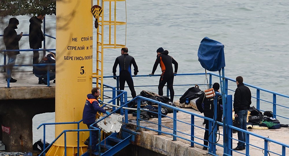 Algunas víctimas del siniestro del Tu-154 llevaban chalecos salvavidas 